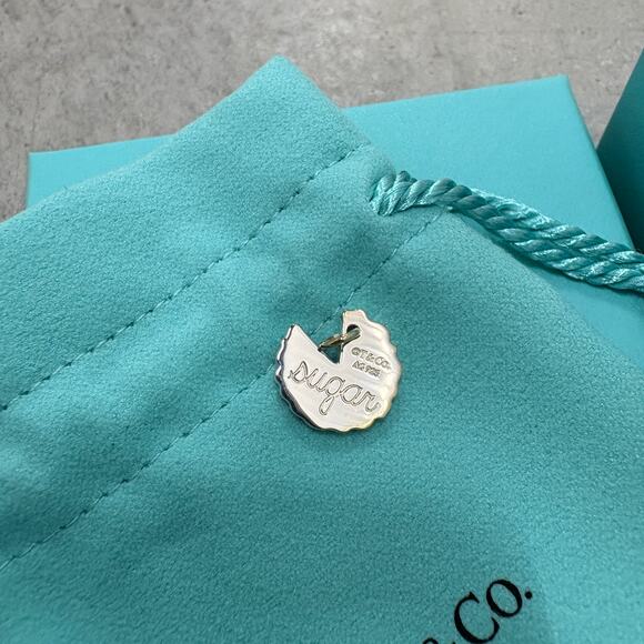 Tiffany & Co. Sugar Pie Charm or Pendant in Sterling Silver rare retired .925 - Picture 9 of 9